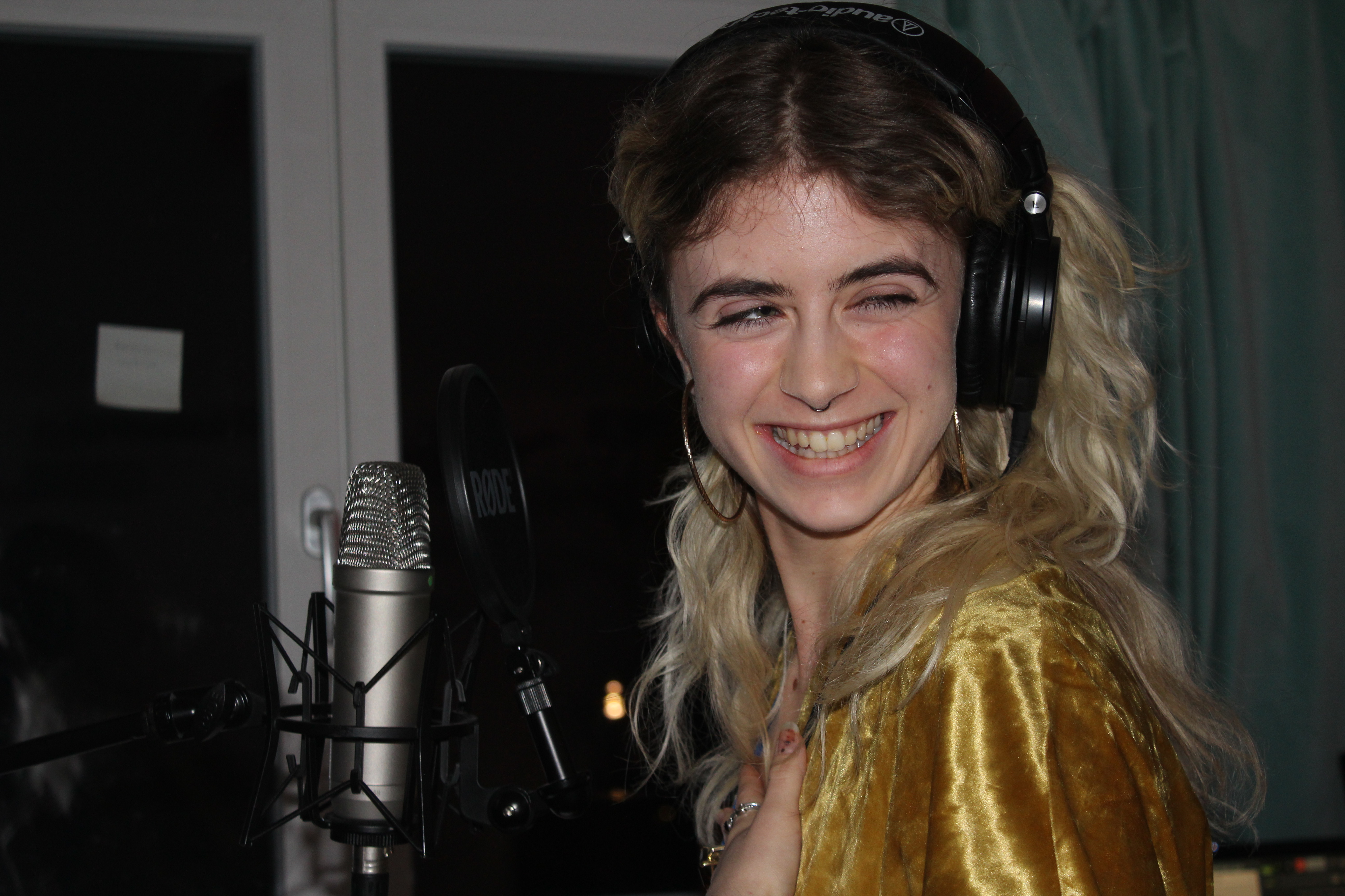 Cover for Est-Ce Que Tu Penses À Elle